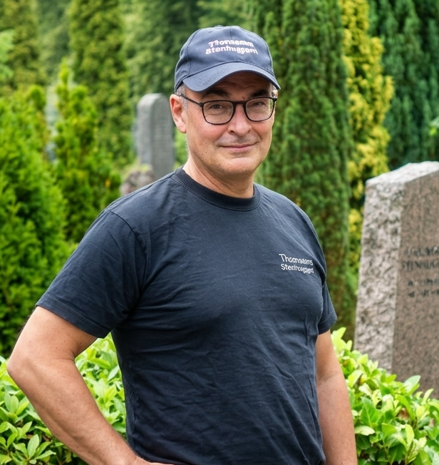 Steen Thomsen - Mester Stenhugger